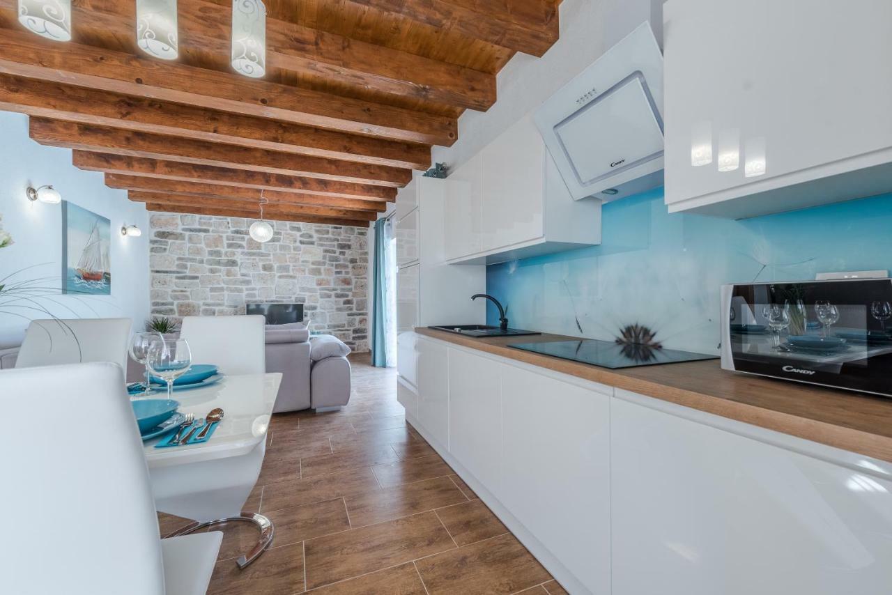 Villa Delozija Sukosan Luaran gambar