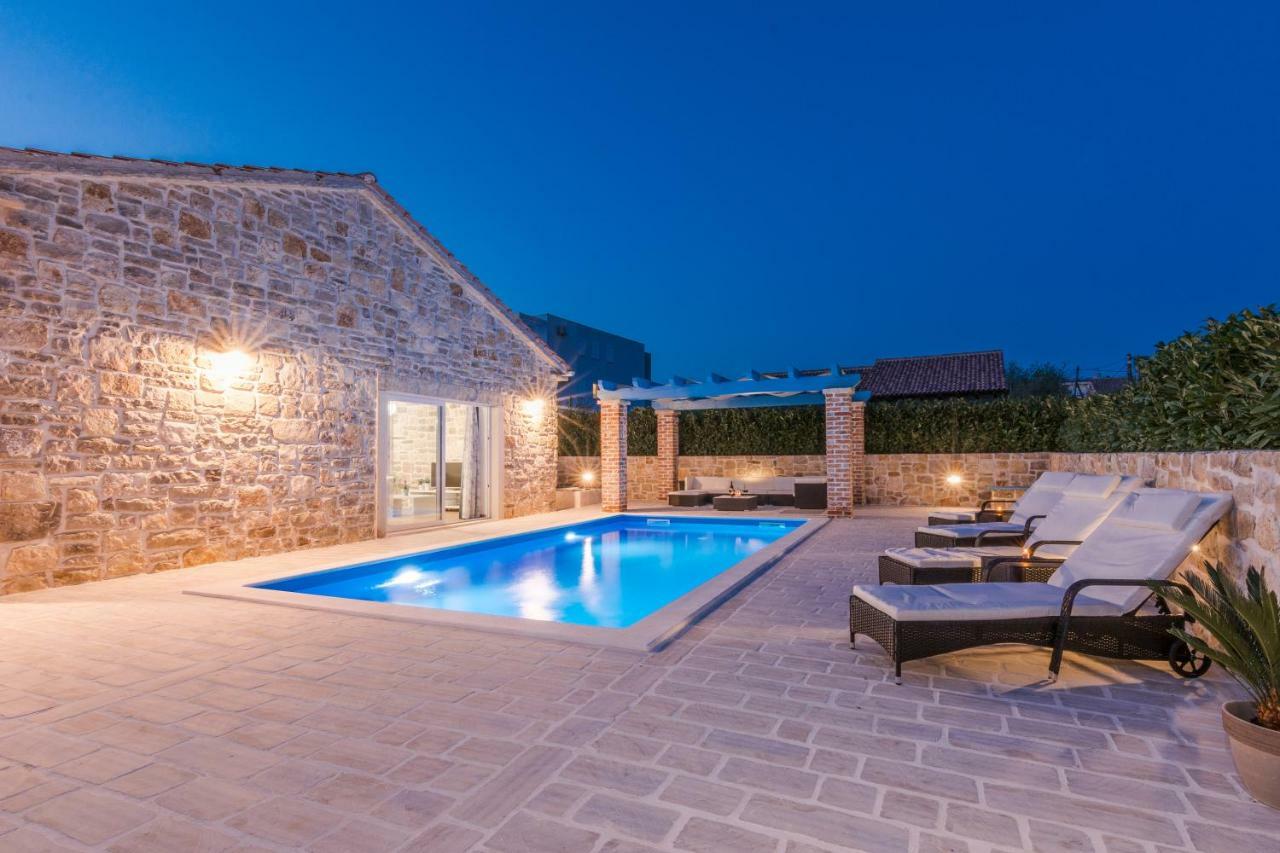 Villa Delozija Sukosan Luaran gambar