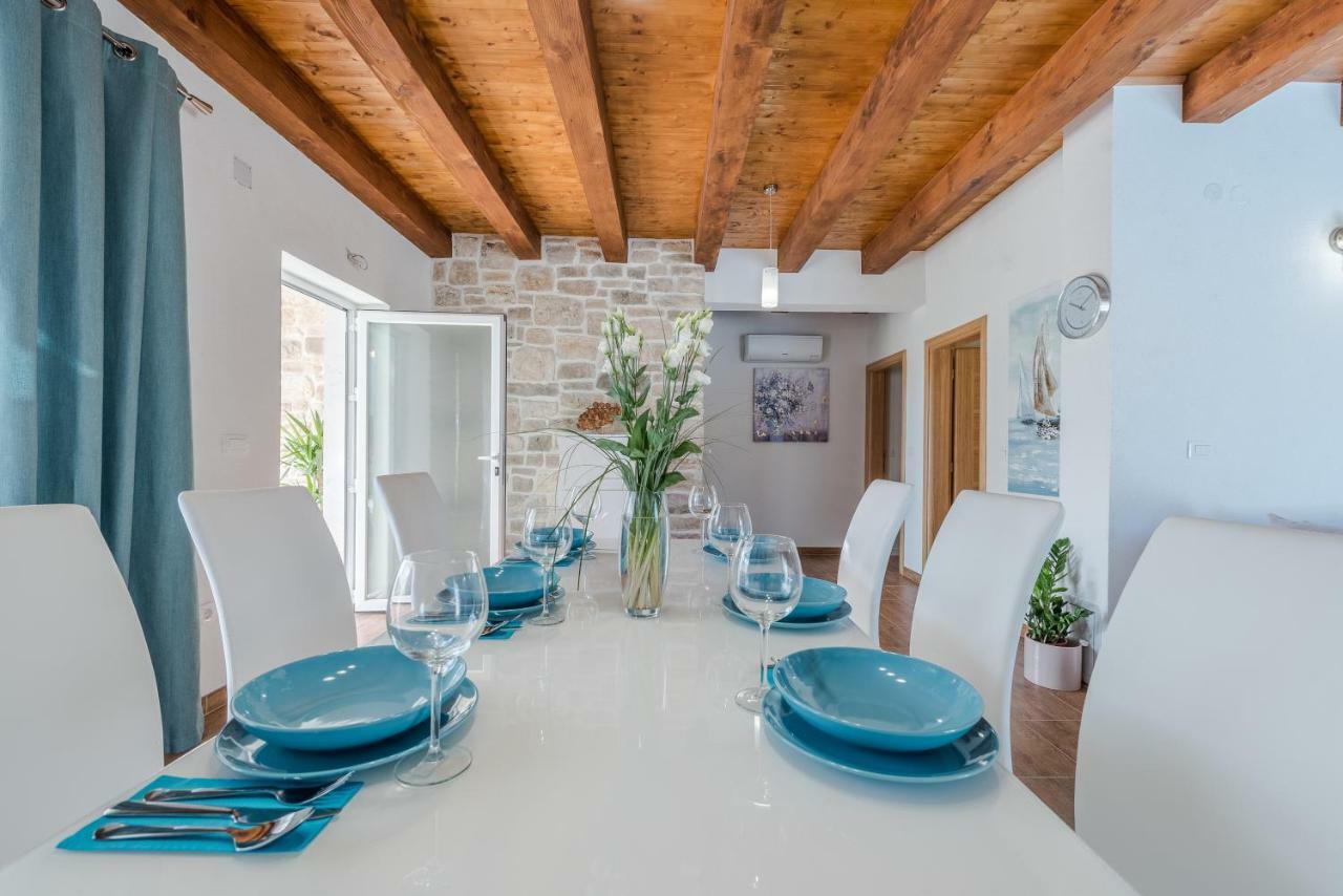 Villa Delozija Sukosan Luaran gambar